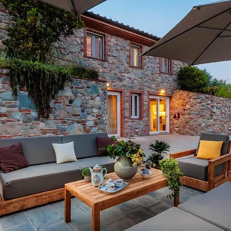 Nonno Giulivo Farmhouse, With Private Pool * Capannori