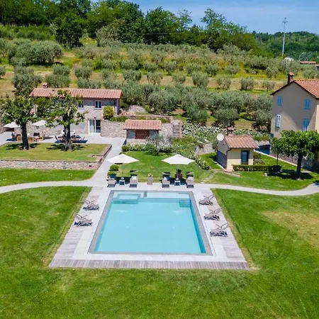 Nonno Giulivo Farmhouse, With Private Pool Capannori
