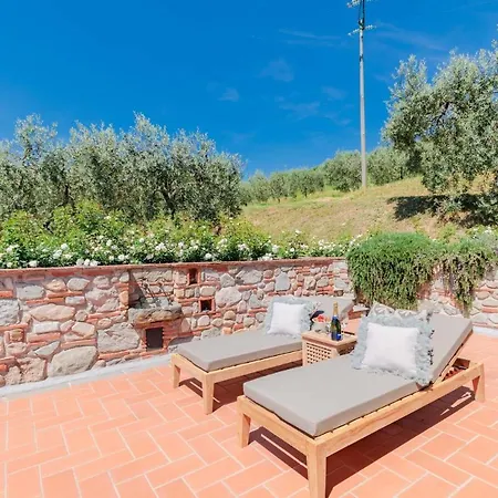 Villa Nonno Giulivo Farmhouse, With Private Pool Capannori