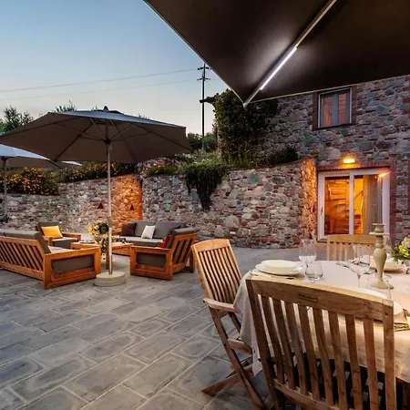 Nonno Giulivo Farmhouse, With Private Pool *