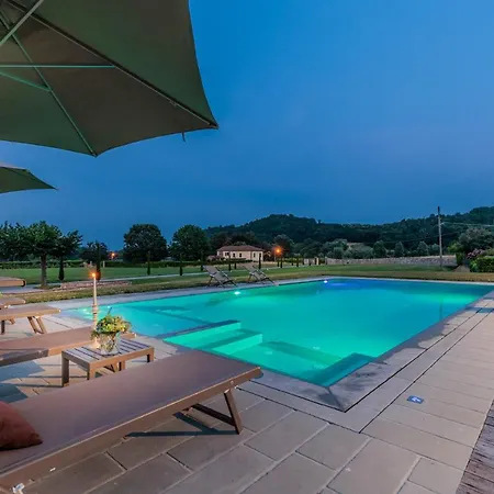 Nonno Giulivo Farmhouse, With Private Pool Capannori