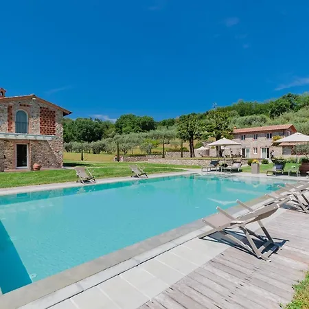 Villa Nonno Giulivo Farmhouse, With Private Pool Capannori